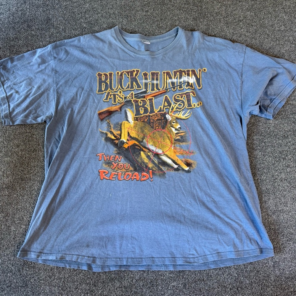 Vintage Buck Hunt Graphic Men's T-Shirt - Blue